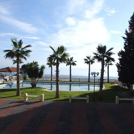 Residence Ore Felici Mascali Exterior photo